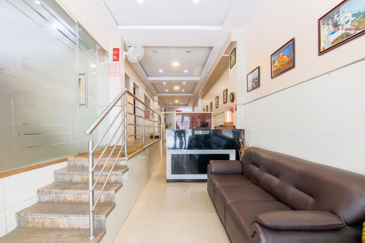 Hotel Central Suites 班加罗尔 外观 照片
