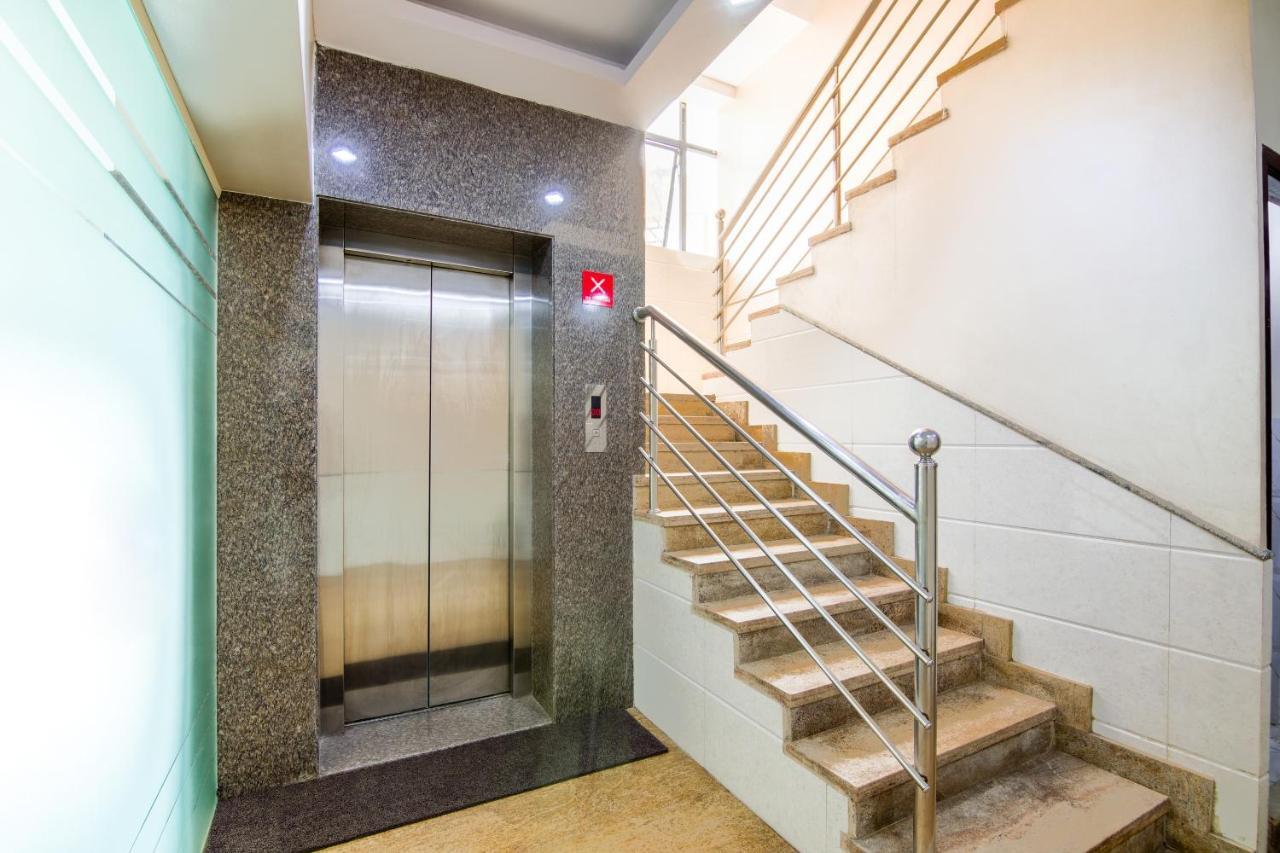 Hotel Central Suites 班加罗尔 外观 照片